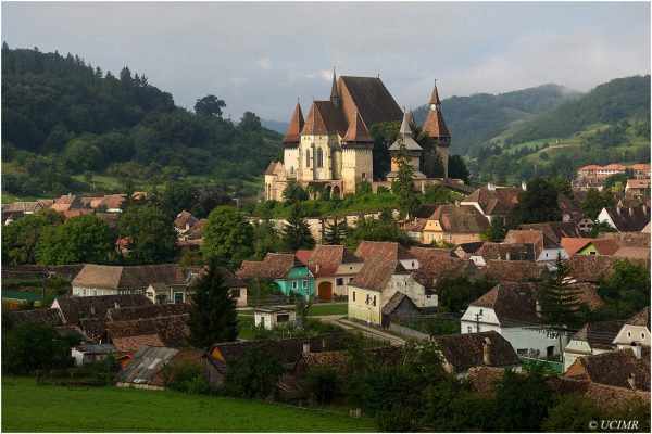icon-arts-transilvania_2018_biertan_jazz-si-dans_1-2
